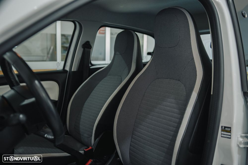 Renault Twingo ENERGY TCe 90 EDC Intens - 13