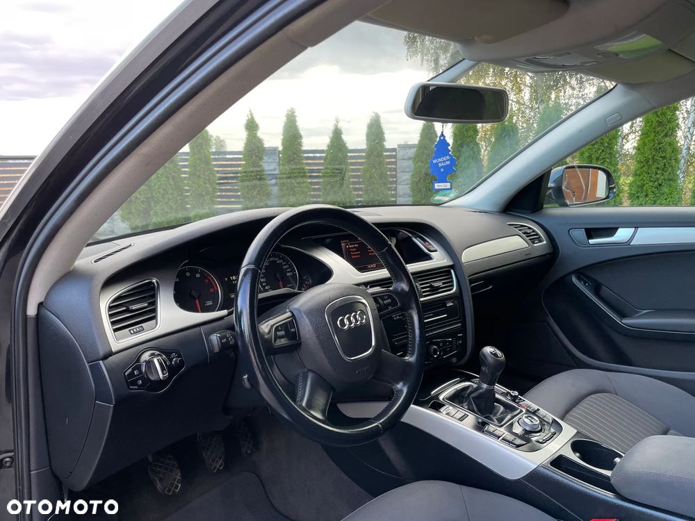 Audi A4 - 33