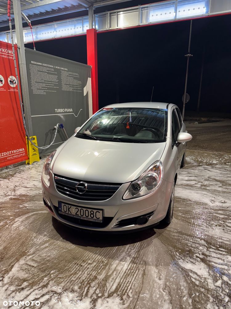 Opel Corsa - 1