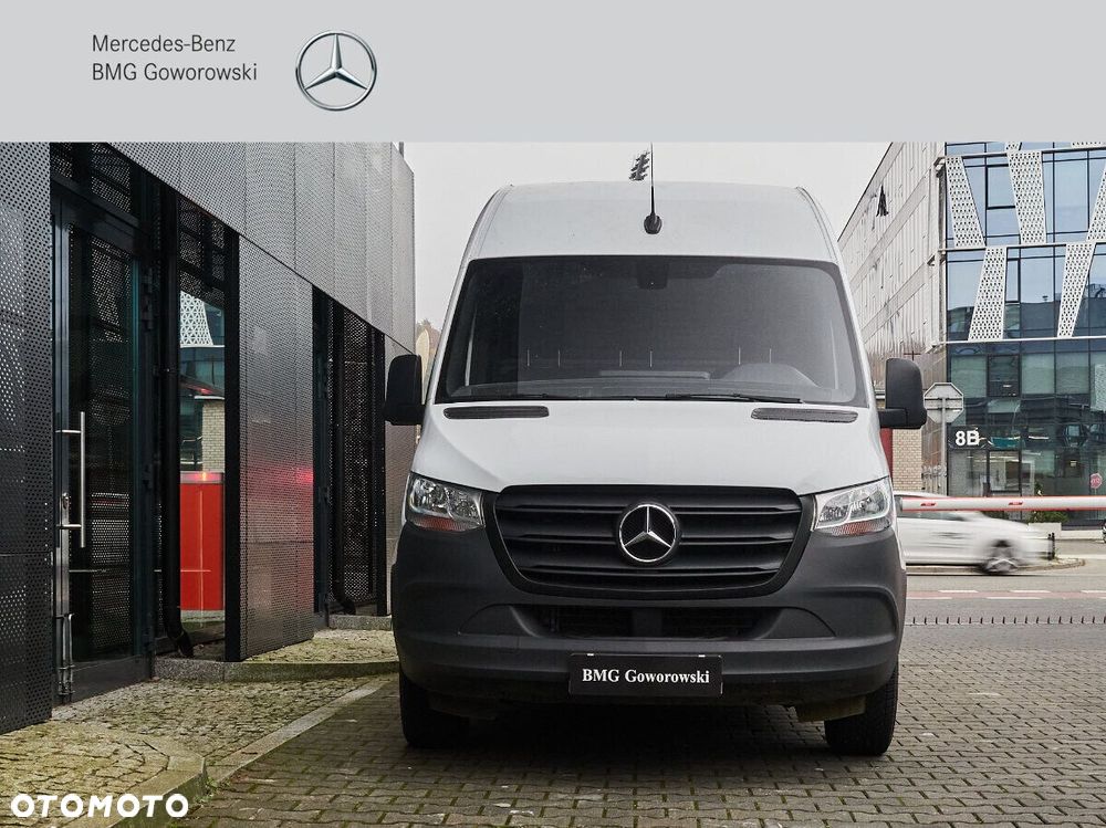 Mercedes-Benz Sprinter - 2