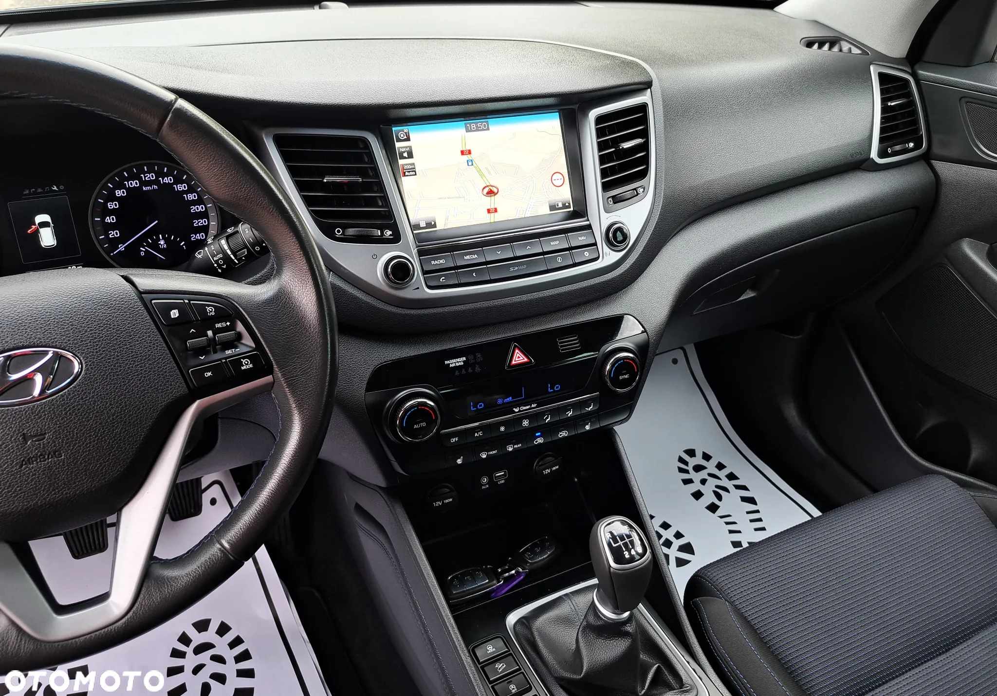 Hyundai Tucson 2.0 CRDi 2WD Style - 35