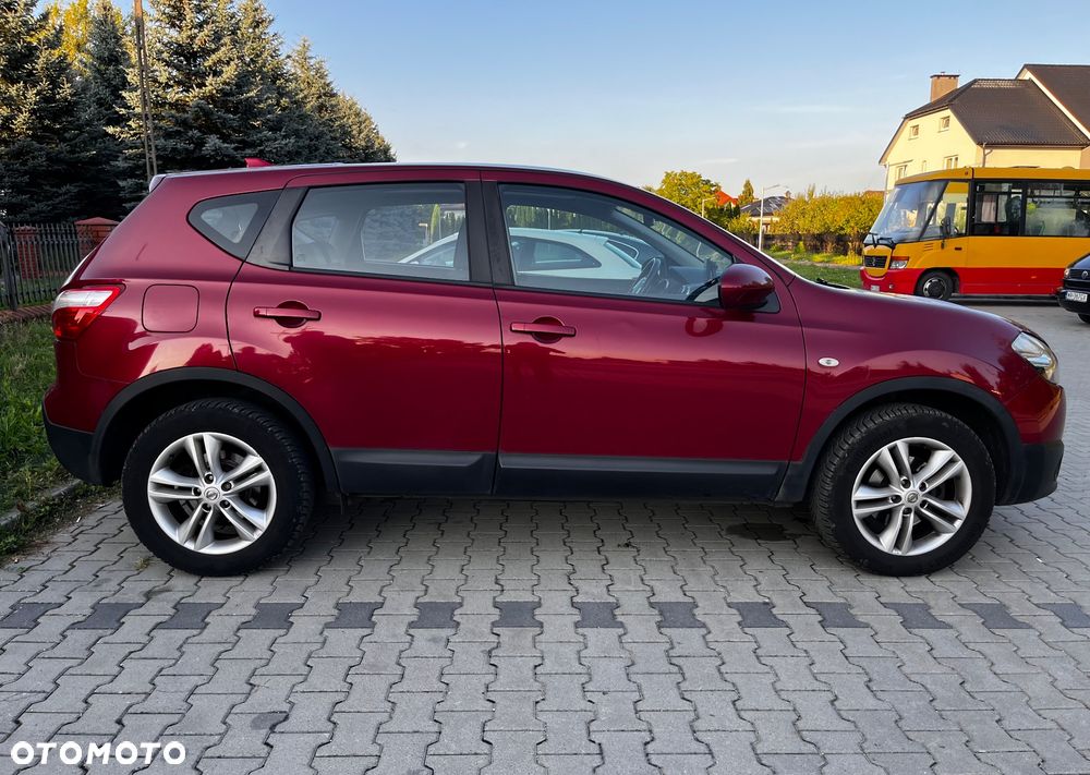 Nissan Qashqai - 8