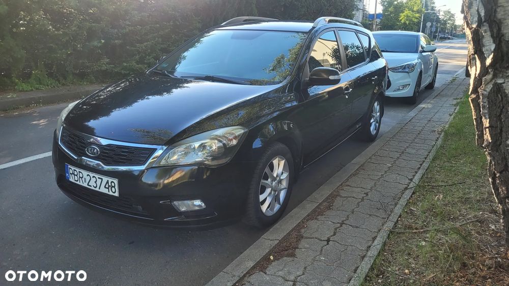 Kia Ceed 1.6 Crdi Comfort + - 3