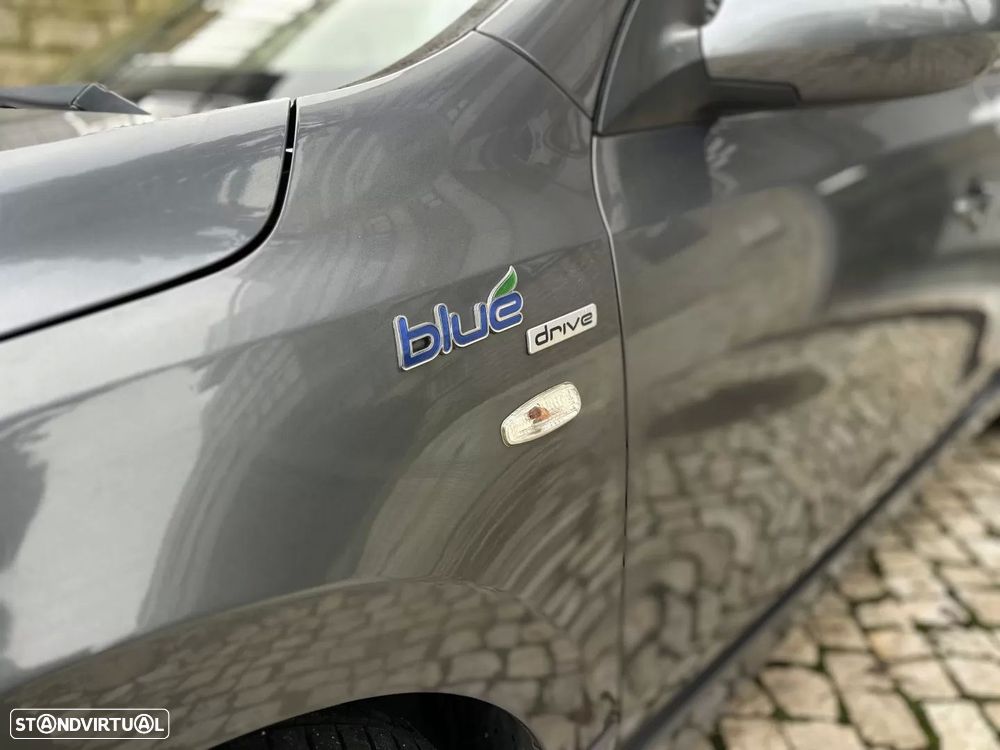 Hyundai i30 1.4 CVVT Blue Comfort - 4