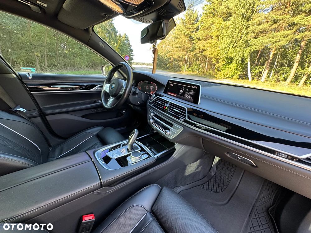 BMW Seria 7 740Ld xDrive - 18