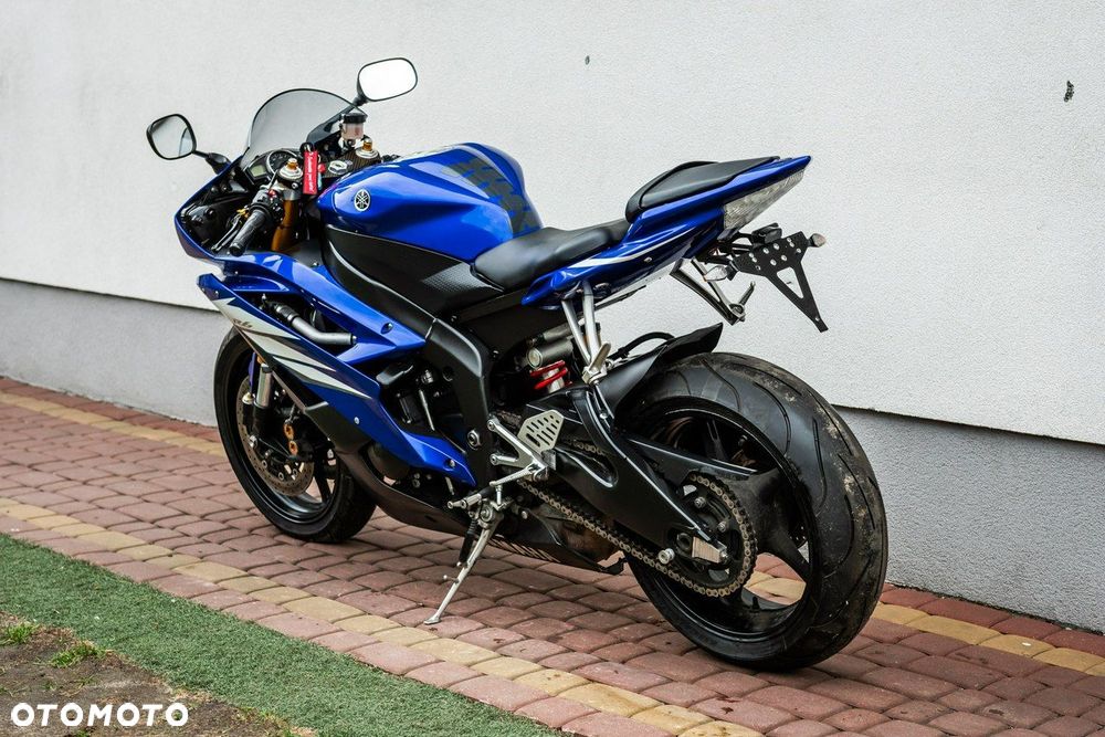 Yamaha R6 - 5