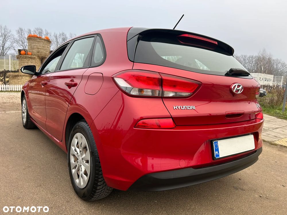 Hyundai i30 1.4 Classic + - 27