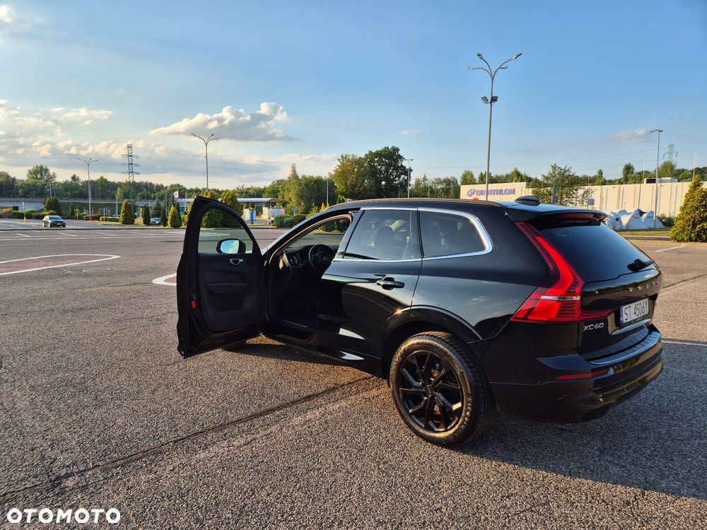 Volvo XC 60 B4 D Essential - 2