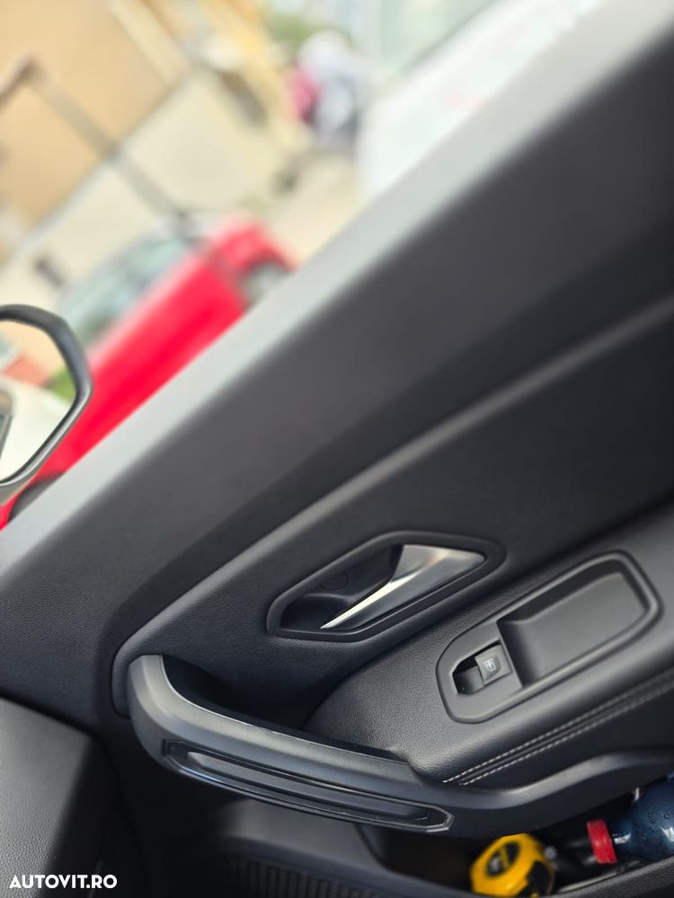 Dacia Duster 1.5 Blue dCi 4WD Prestige - 8