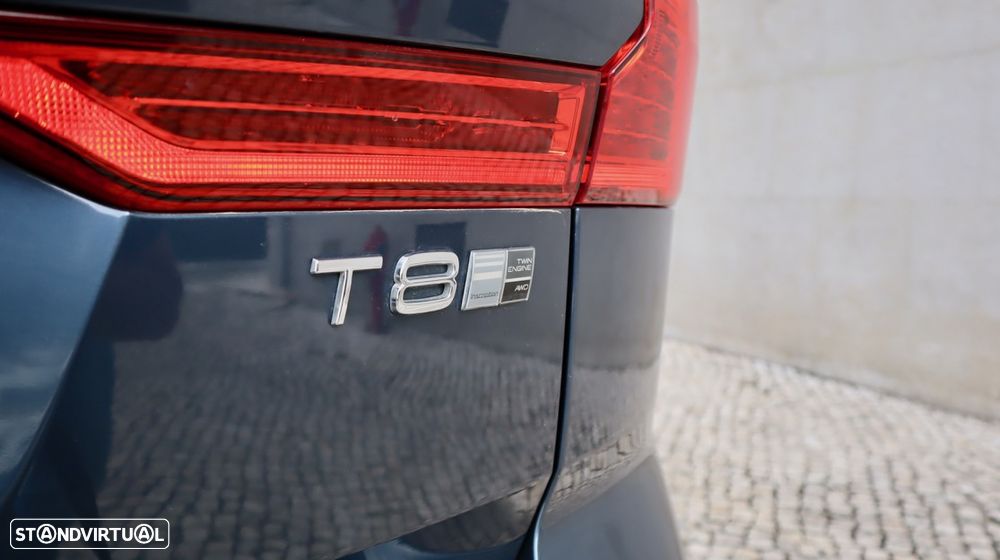 Volvo XC 60 2.0 T8 PHEV Inscription AWD - 17