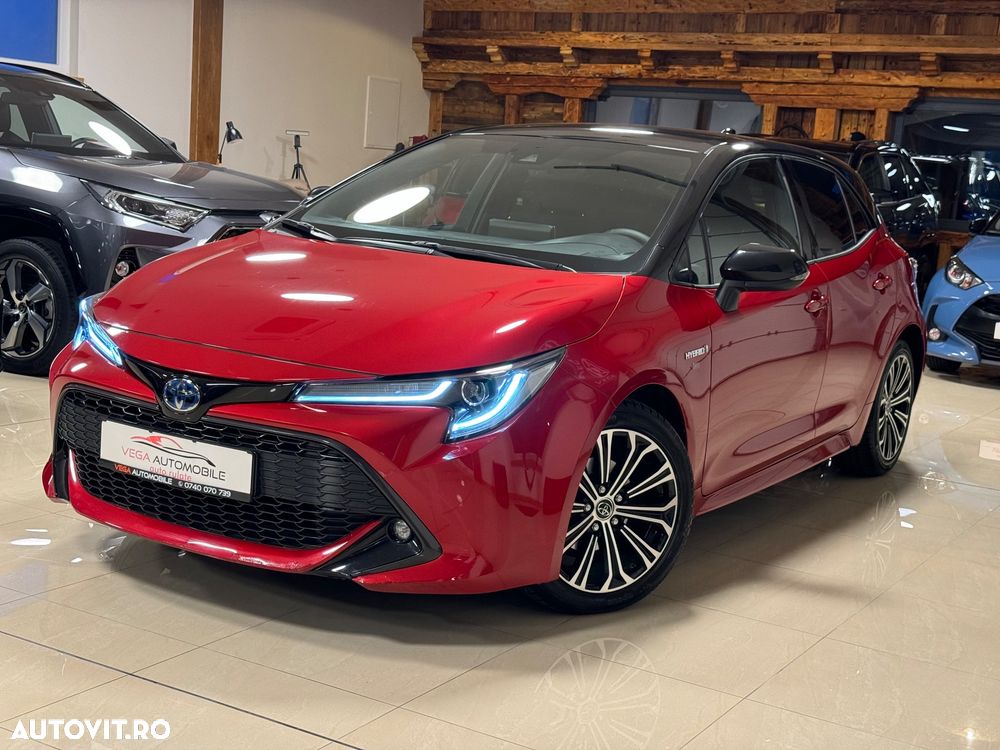 Toyota Corolla 1.8 Hybrid Team Deutschland - 1