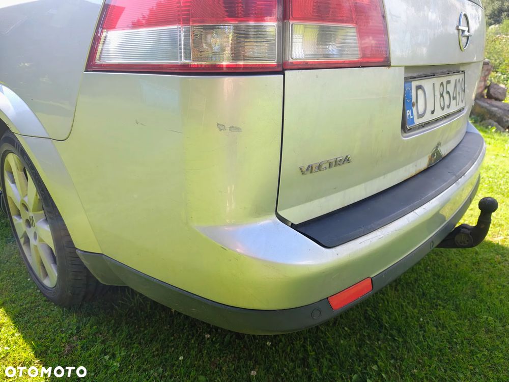 Opel Vectra 1.9 CDTI Cosmo - 3