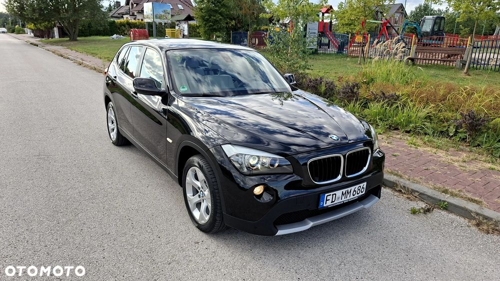 BMW X1 sDrive20d - 11