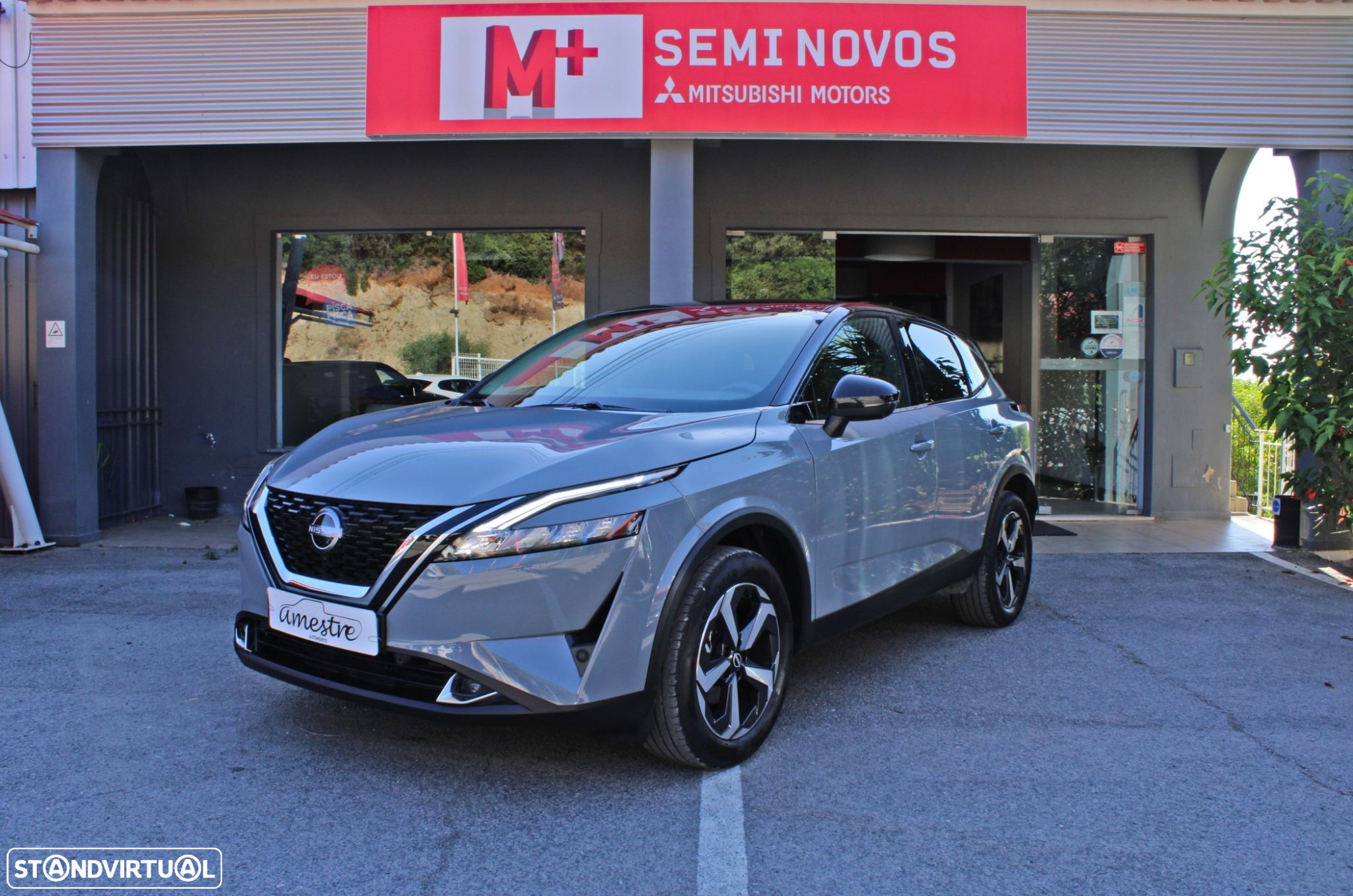 Nissan Qashqai 1.3 DIG-T N-Connecta - 2