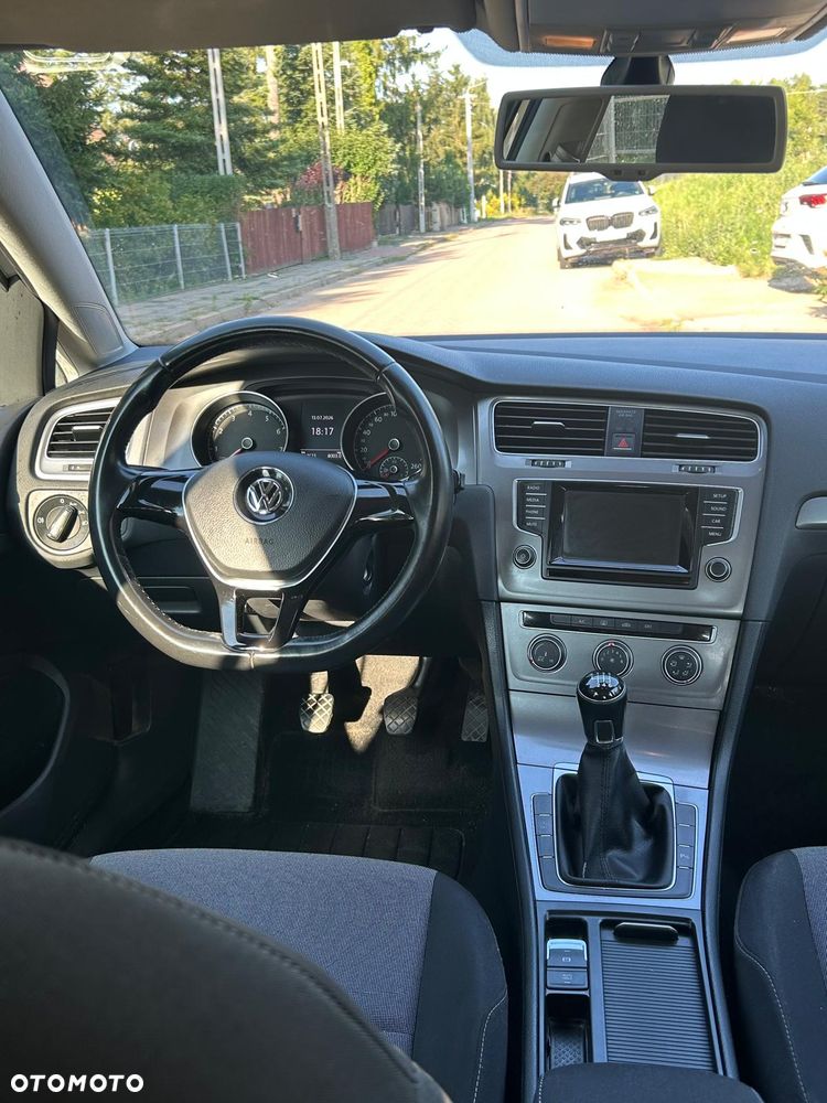 Volkswagen Golf 1.2 TSI BMT Comfortline - 5