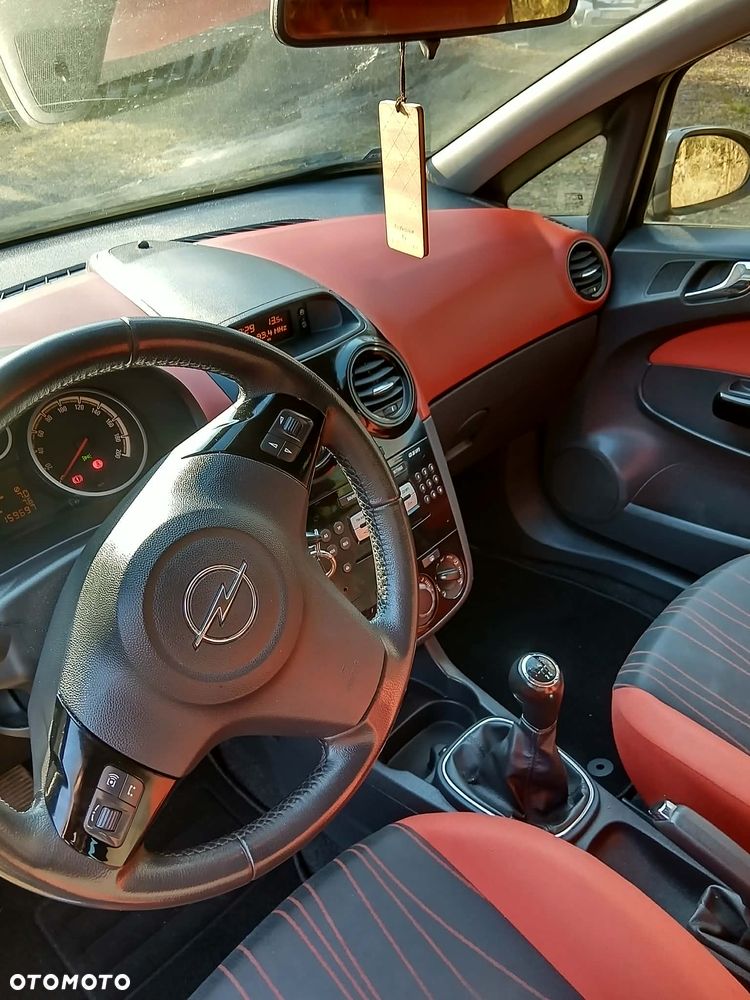 Opel Corsa 1.4 16V 111 - 10