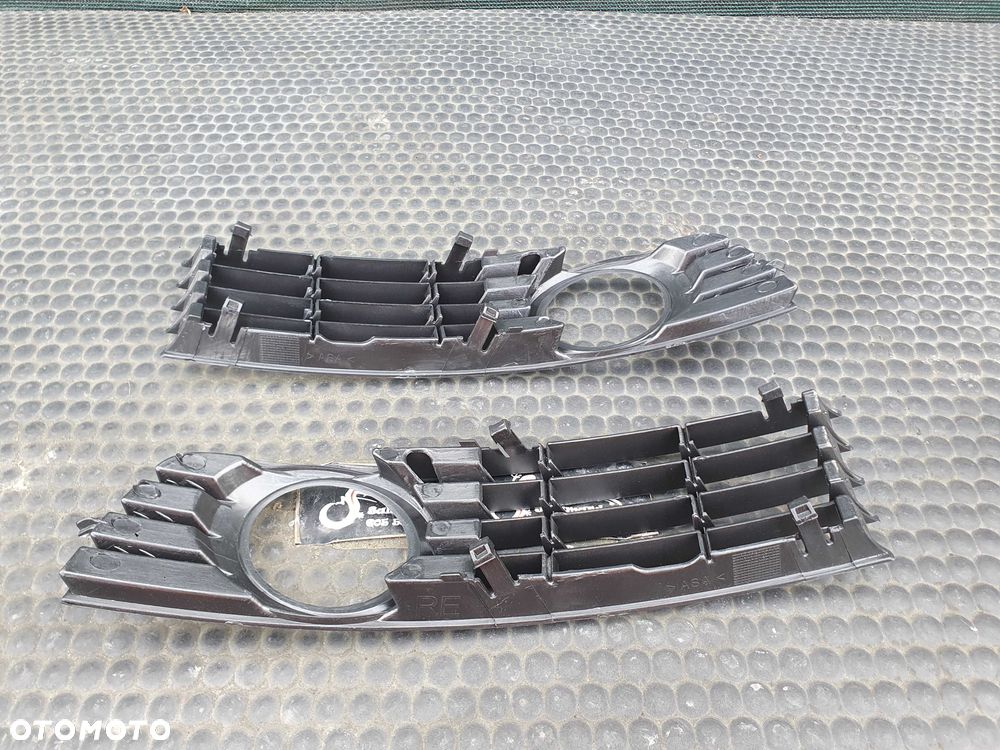 Kratka Halogen Srodkowa Zderzaka Ramka Chrom Maskownica AUDI A4 B6 - 30