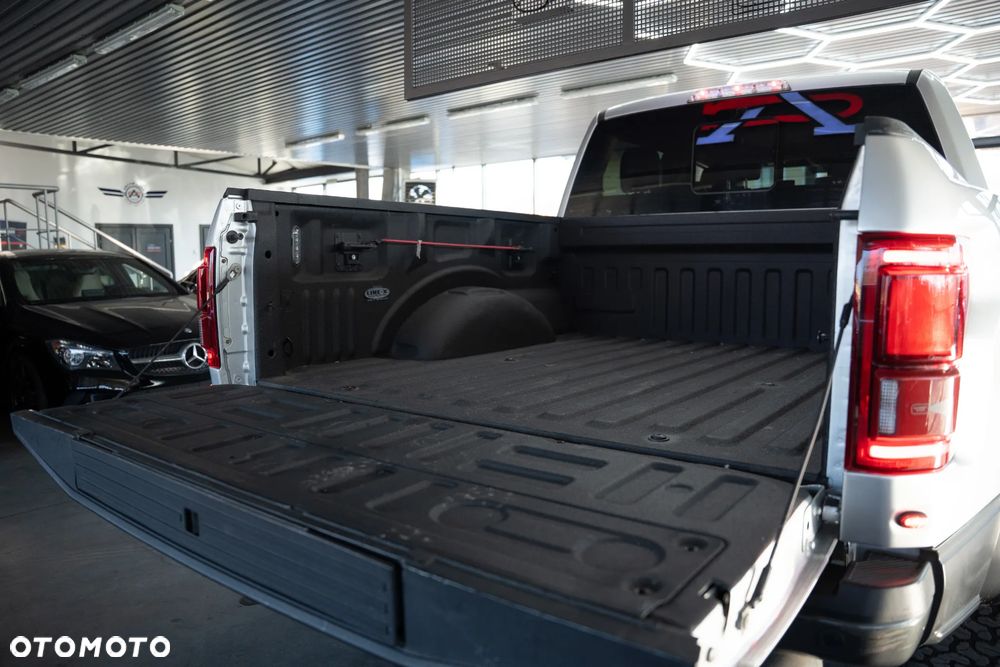 Ford F150 - 8