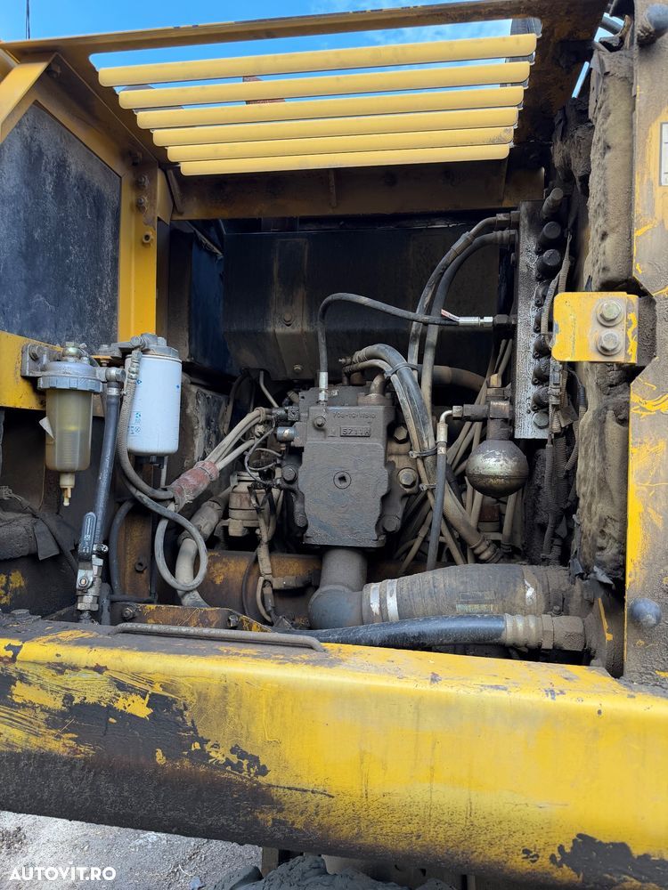Komatsu PW 160-7 - 9