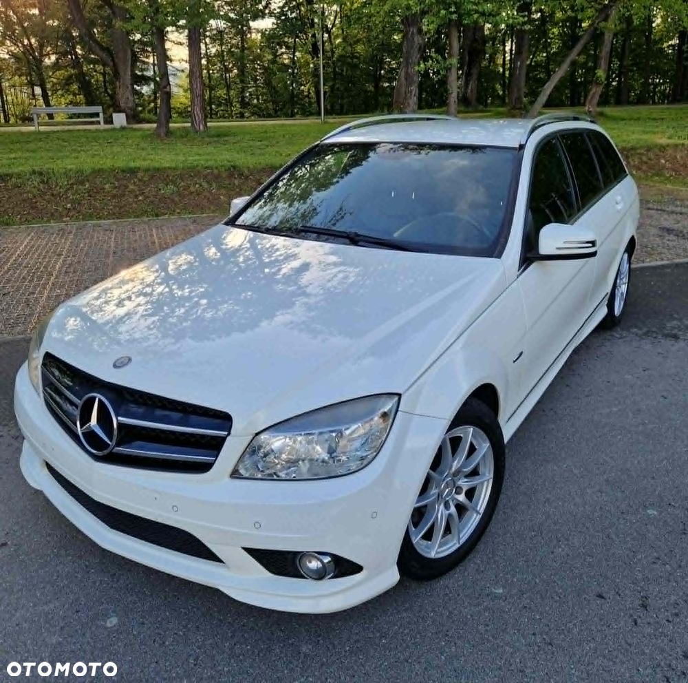 Mercedes-Benz Klasa C 200 7G-TRONIC Avantgarde Edition - 22