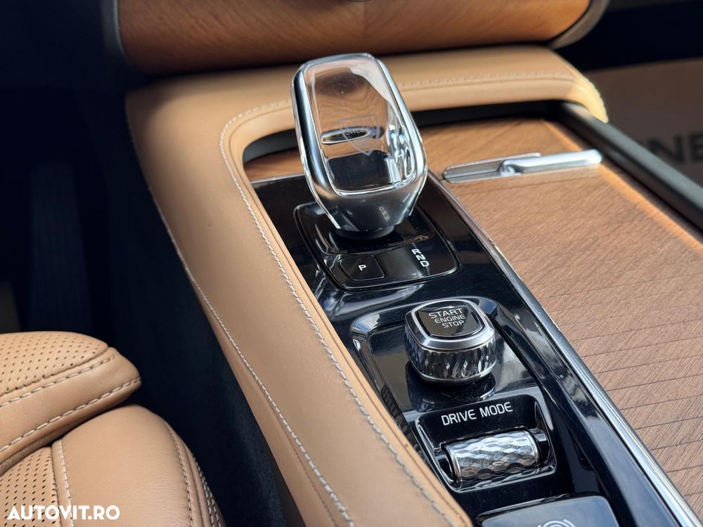 Volvo XC 90 T8 eAWD R-Design - 24