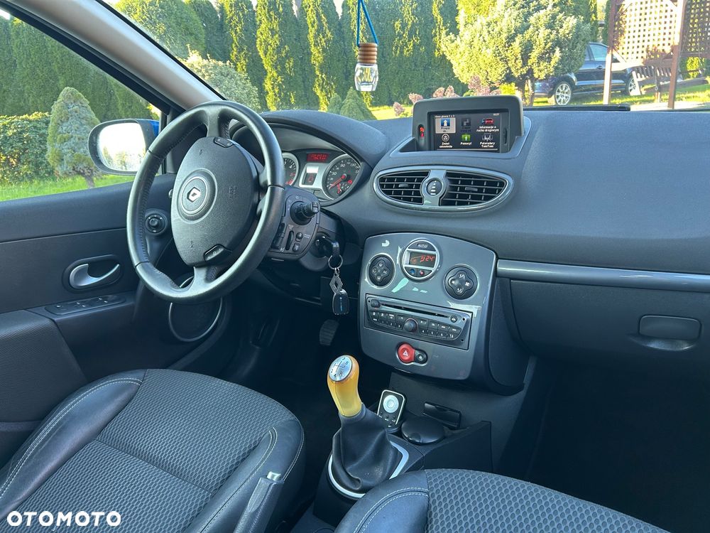 Renault Clio 1.5 dCi Expression - 9