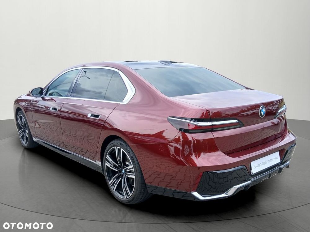 BMW Seria 7 730d xDrive mHEV sport - 9
