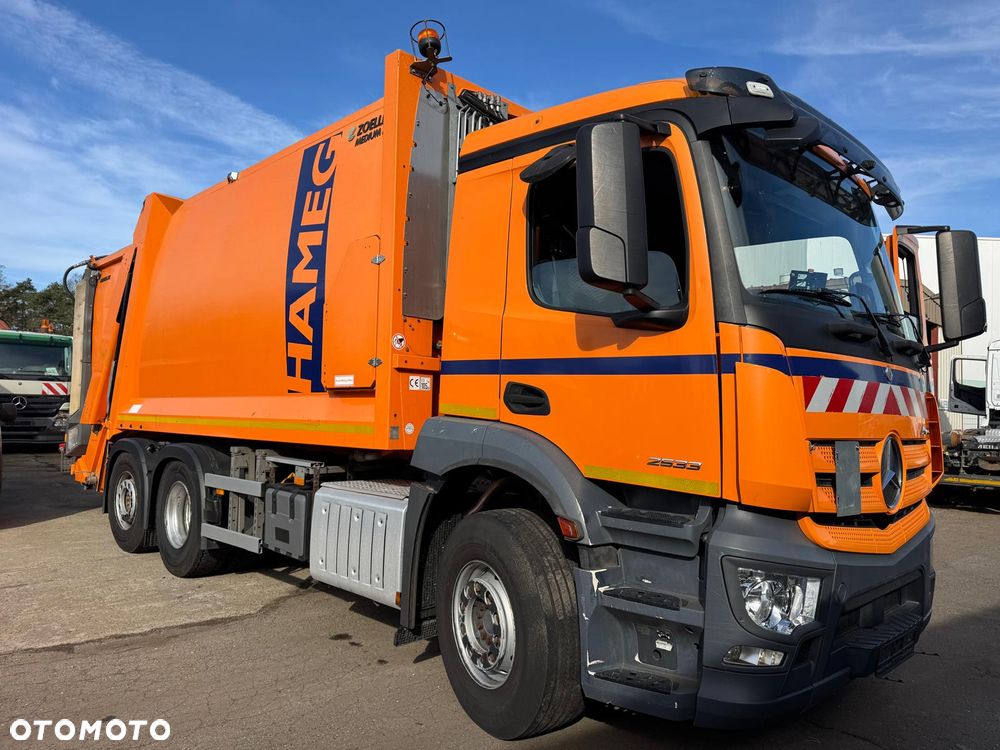 Mercedes-Benz Antos - 4