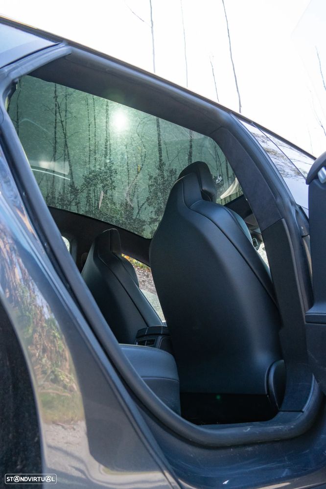 Tesla Model S P100D - 11