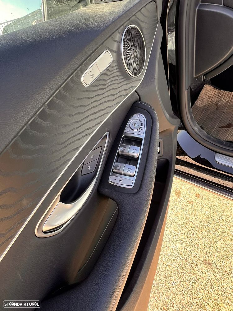 Mercedes-Benz C 300 BlueTEC Hybrid - 13