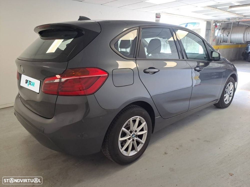 BMW 216 Active Tourer d - 4
