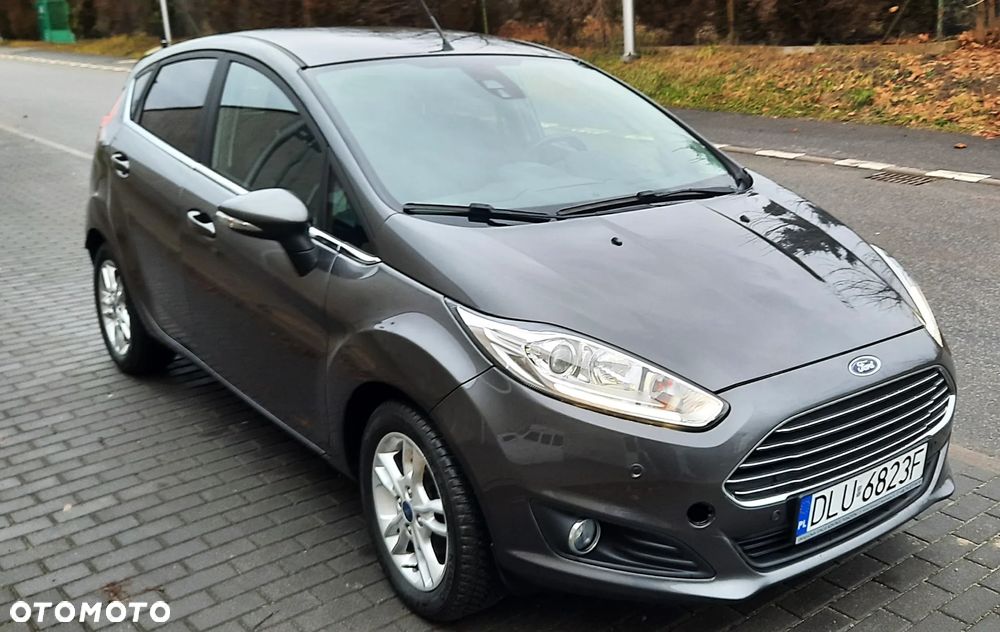 Ford Fiesta - 2