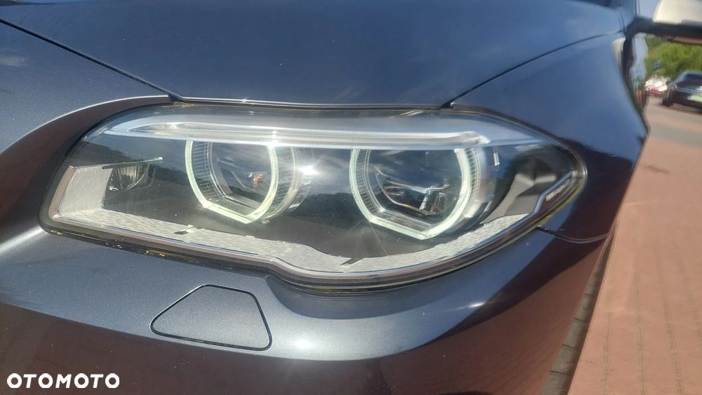 BMW Seria 5 - 32