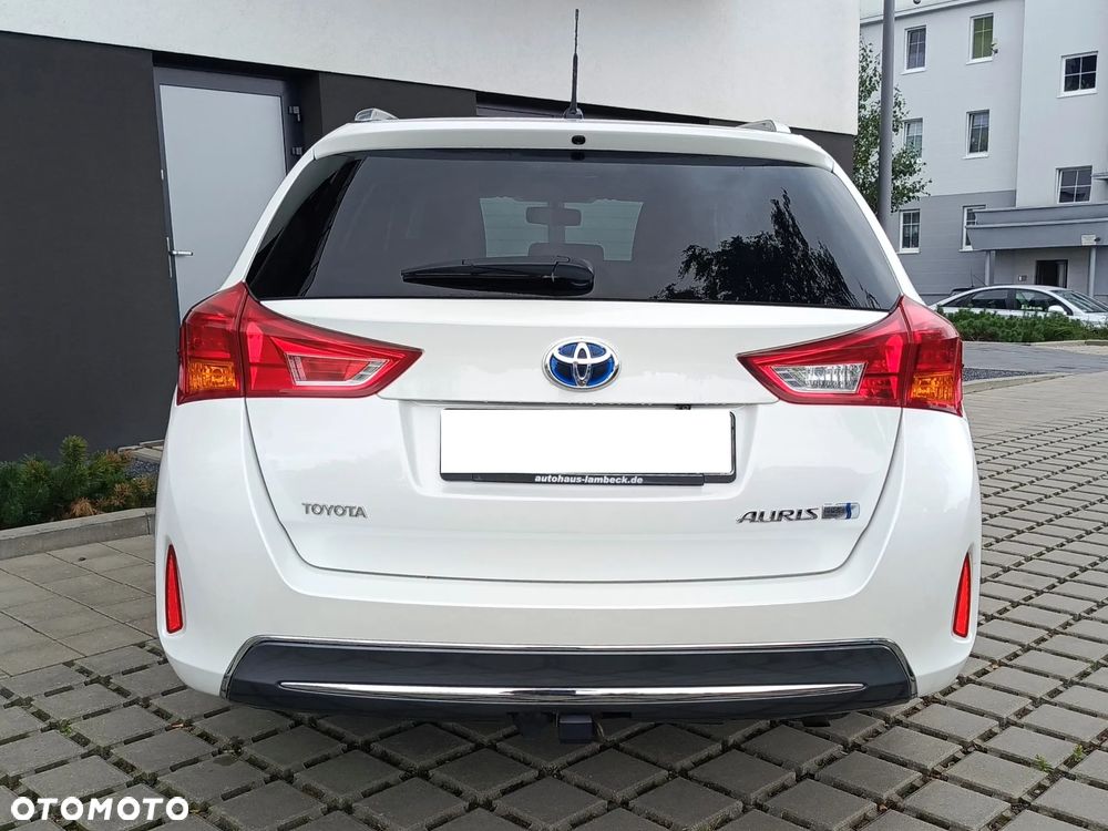 Toyota Auris 1.8 HSD Luna - 5