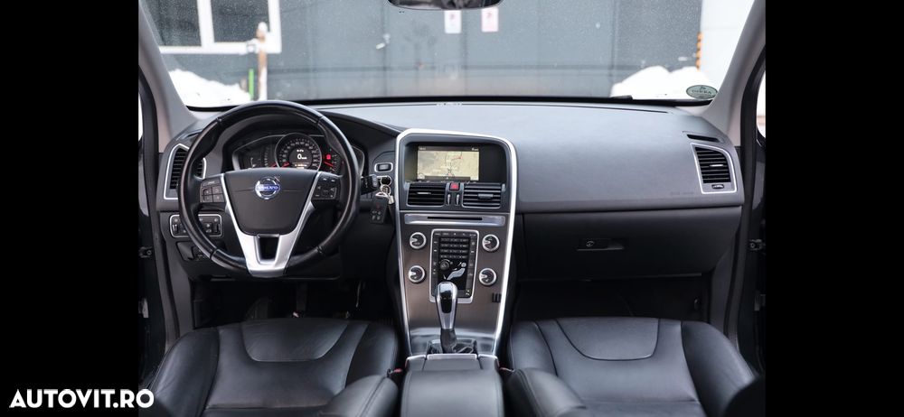 Volvo XC 60 D4 Geartronic Momentum - 6
