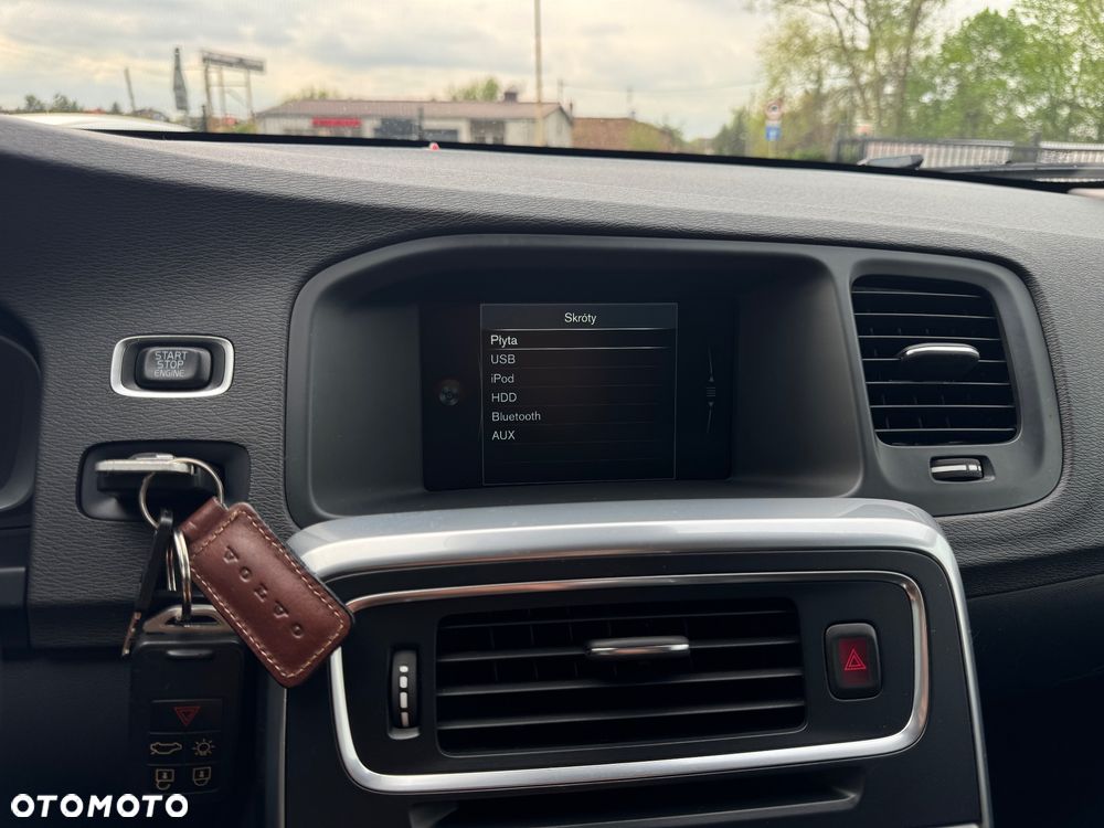 Volvo V60 D3 Drive-E Summum - 18