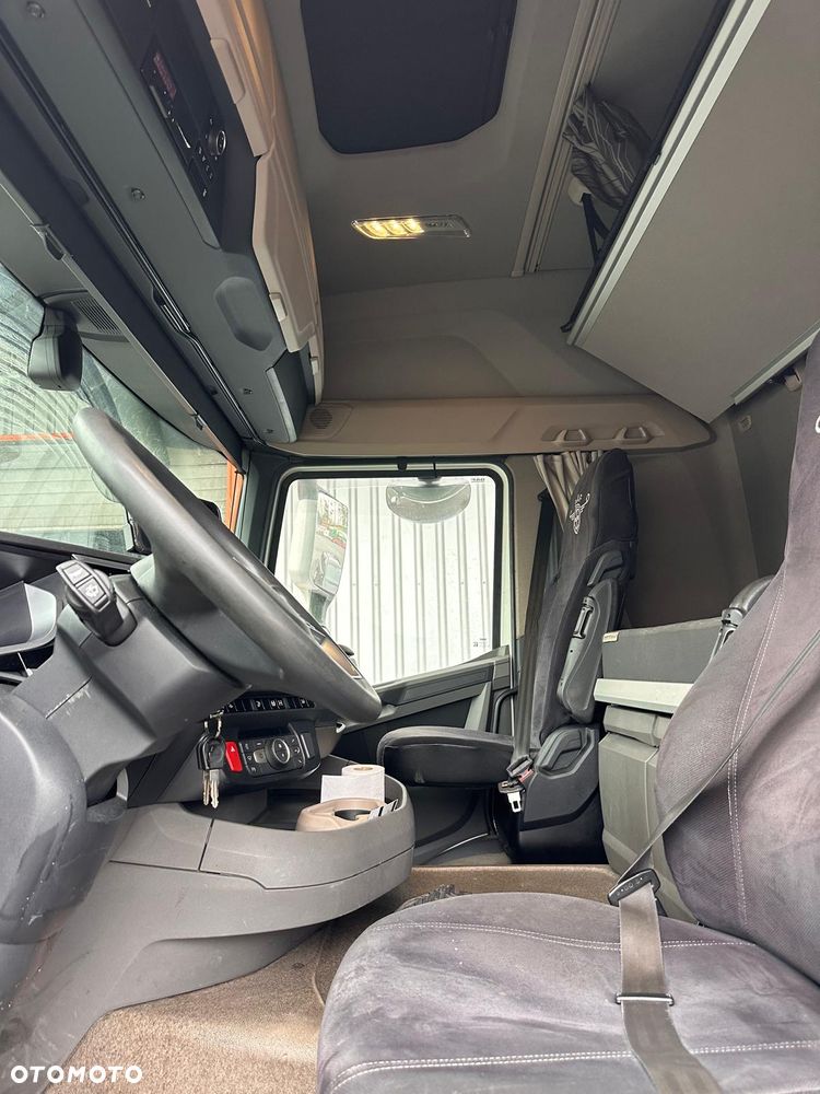 DAF XF 480 - 4
