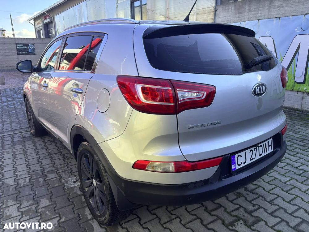 Kia Sportage 2.0 CRDI 184 4WD Automatik Spirit - 11
