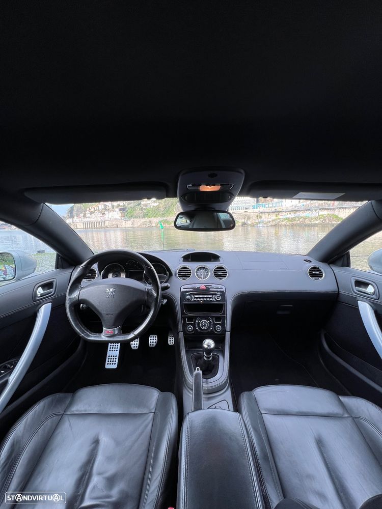 Peugeot RCZ 1.6 155 THP - 9