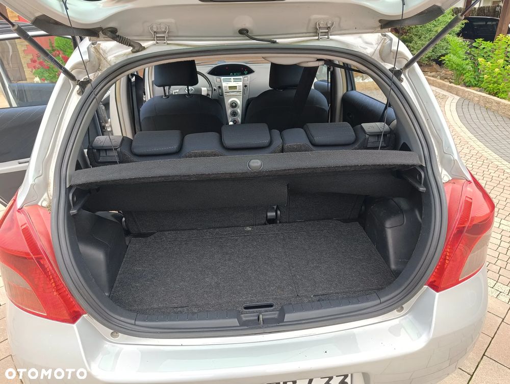 Toyota Yaris 1.0 VVT-i - 31