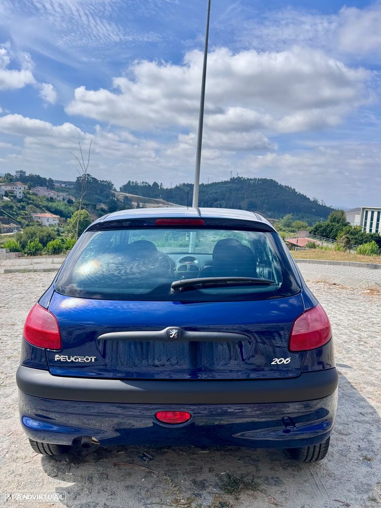 Peugeot 206 1.1 XR - 3