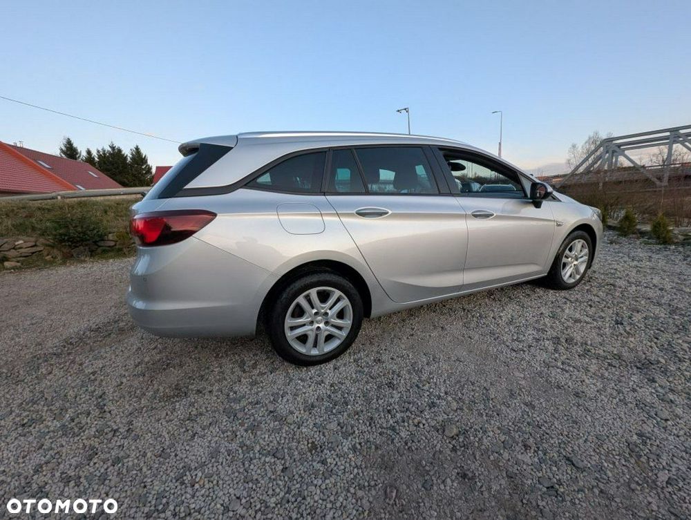 Opel Astra - 6