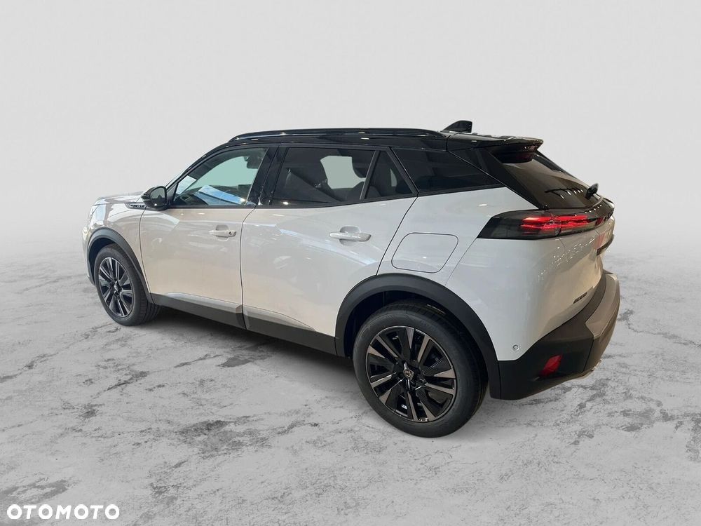 Peugeot 2008 - 4