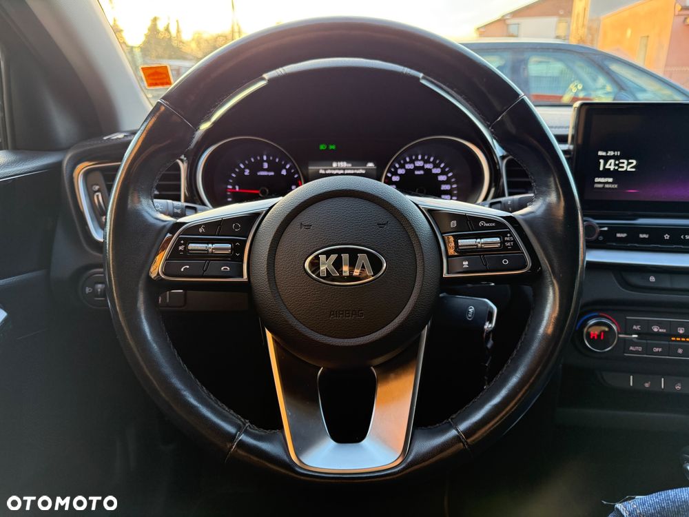 Kia XCeed 1.6 CRDi SCR L DCT - 15
