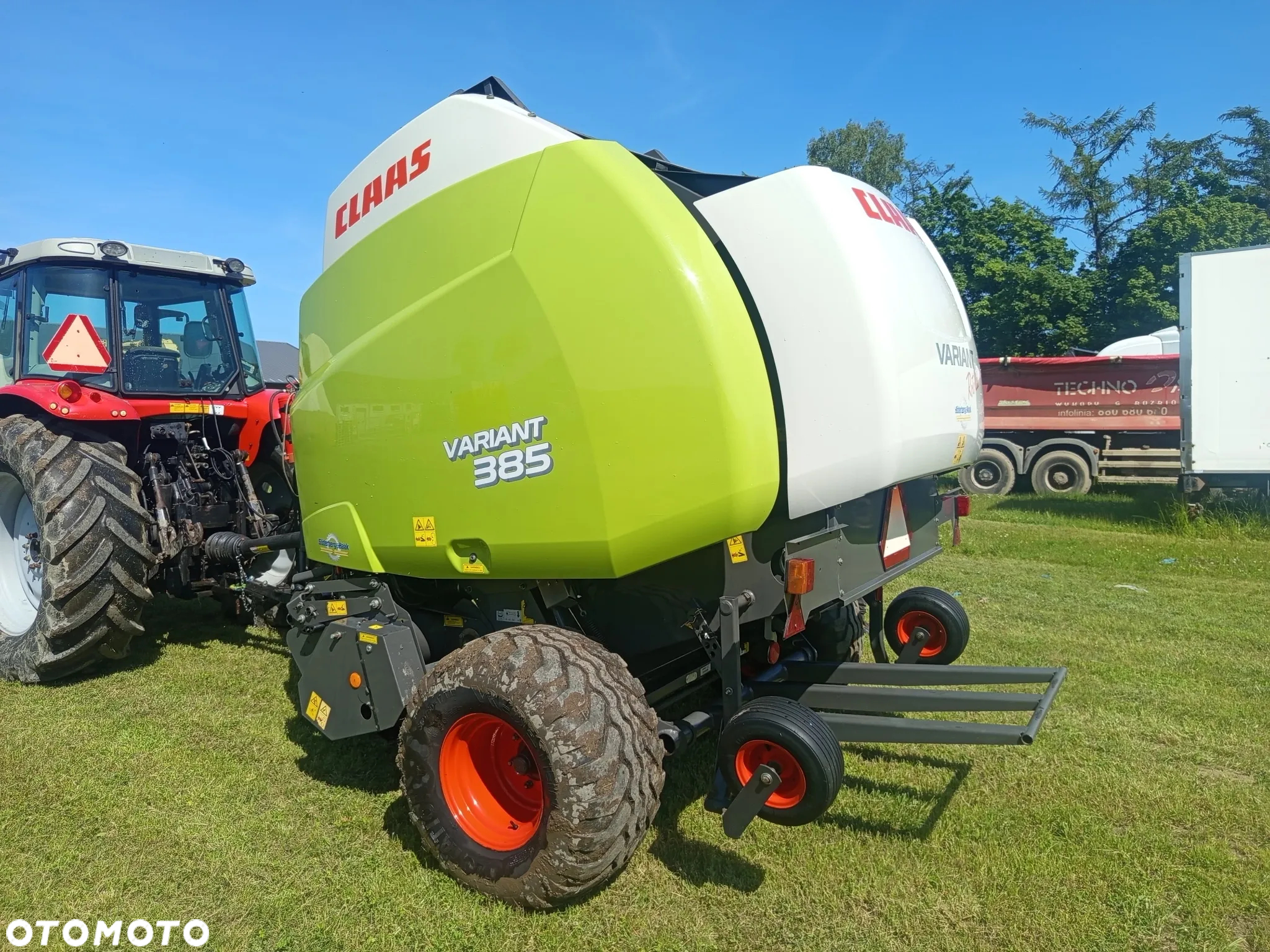 Claas Variant 385 - 14