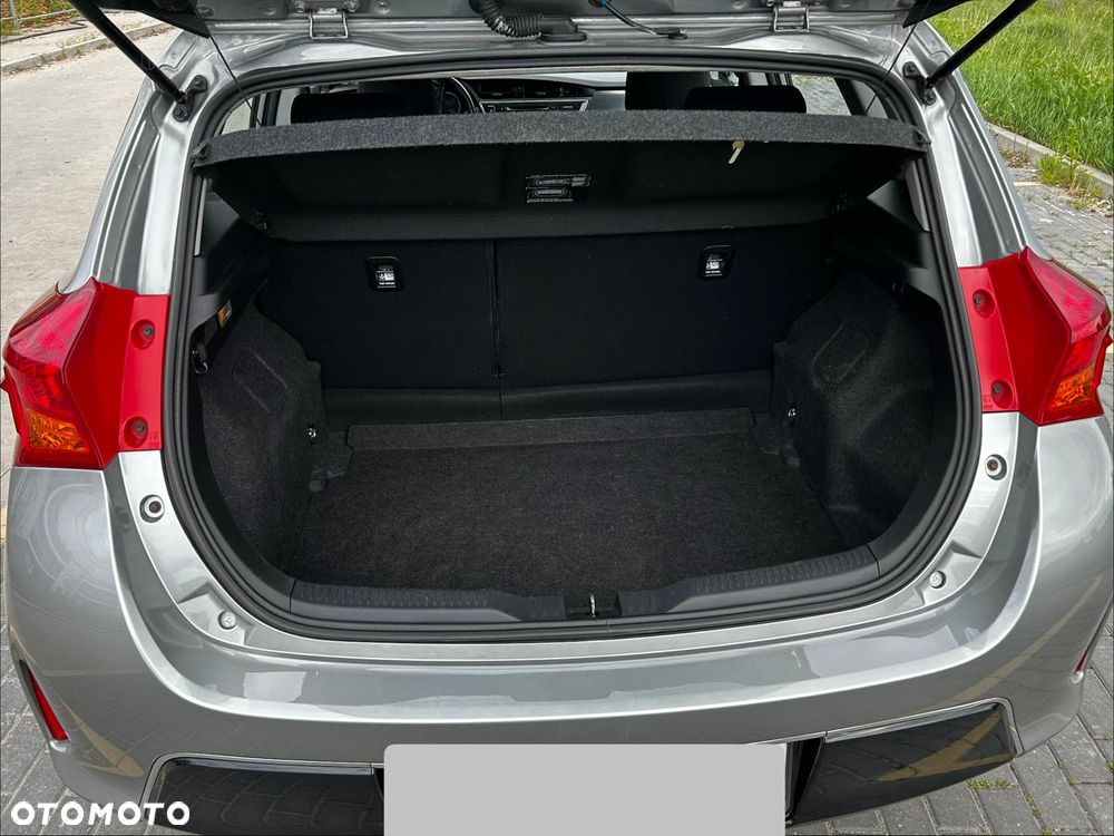 Toyota Auris 1.33 VVT-i Premium - 15