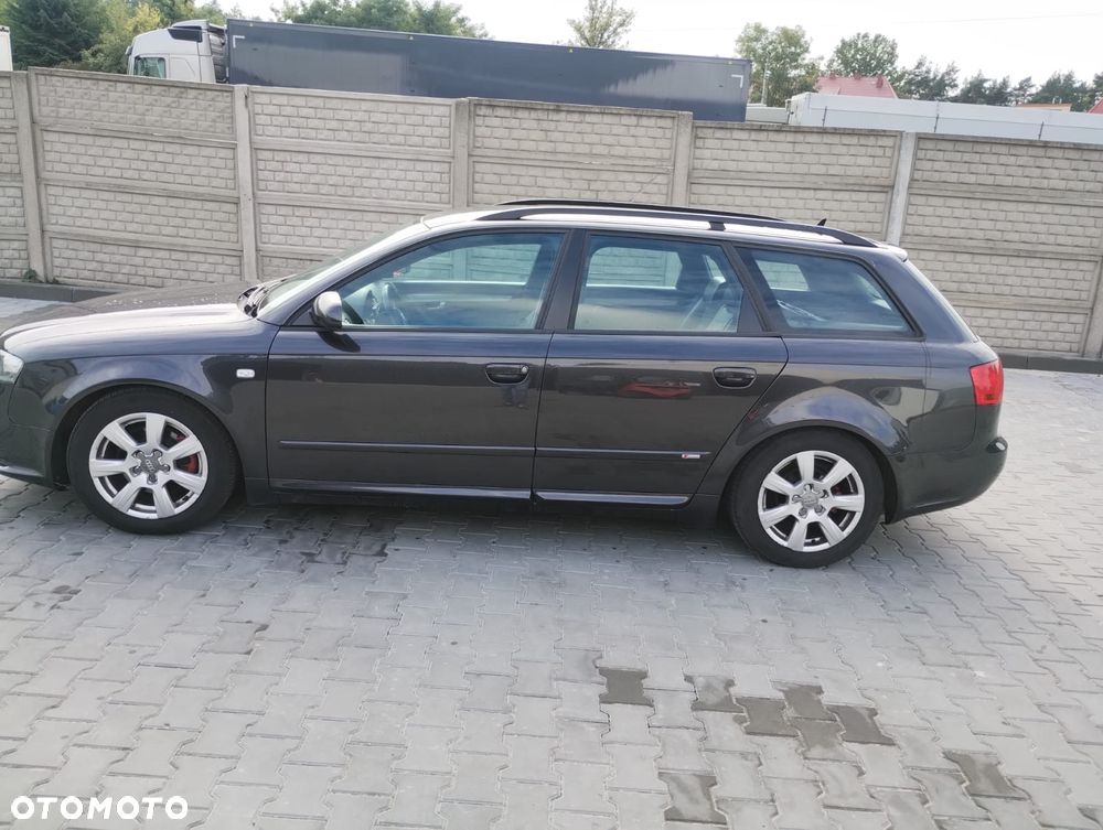 Audi A4 - 4