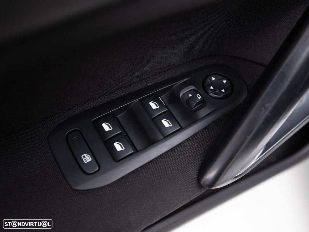 Peugeot 308 1.5 BlueHDi Business Line - 12