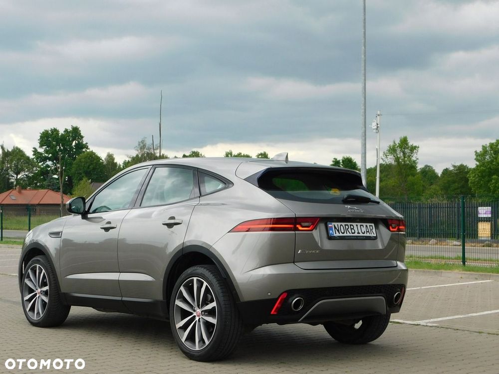 Jaguar E-Pace - 7