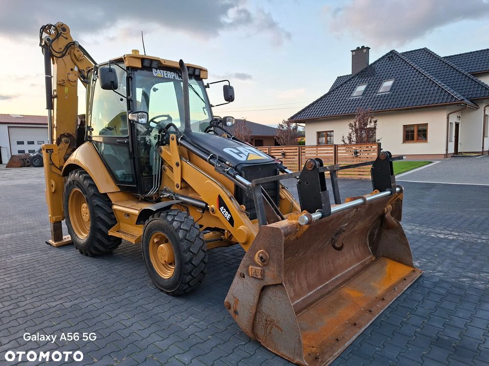 Caterpillar CAT 428E - 7